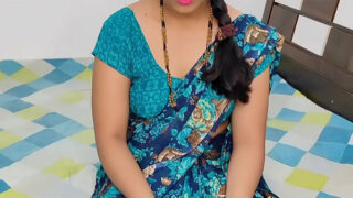 Blue saree pahni desi hot bhabhi ki chudai