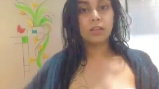 Indian college girl Kajal ki boobs ki video